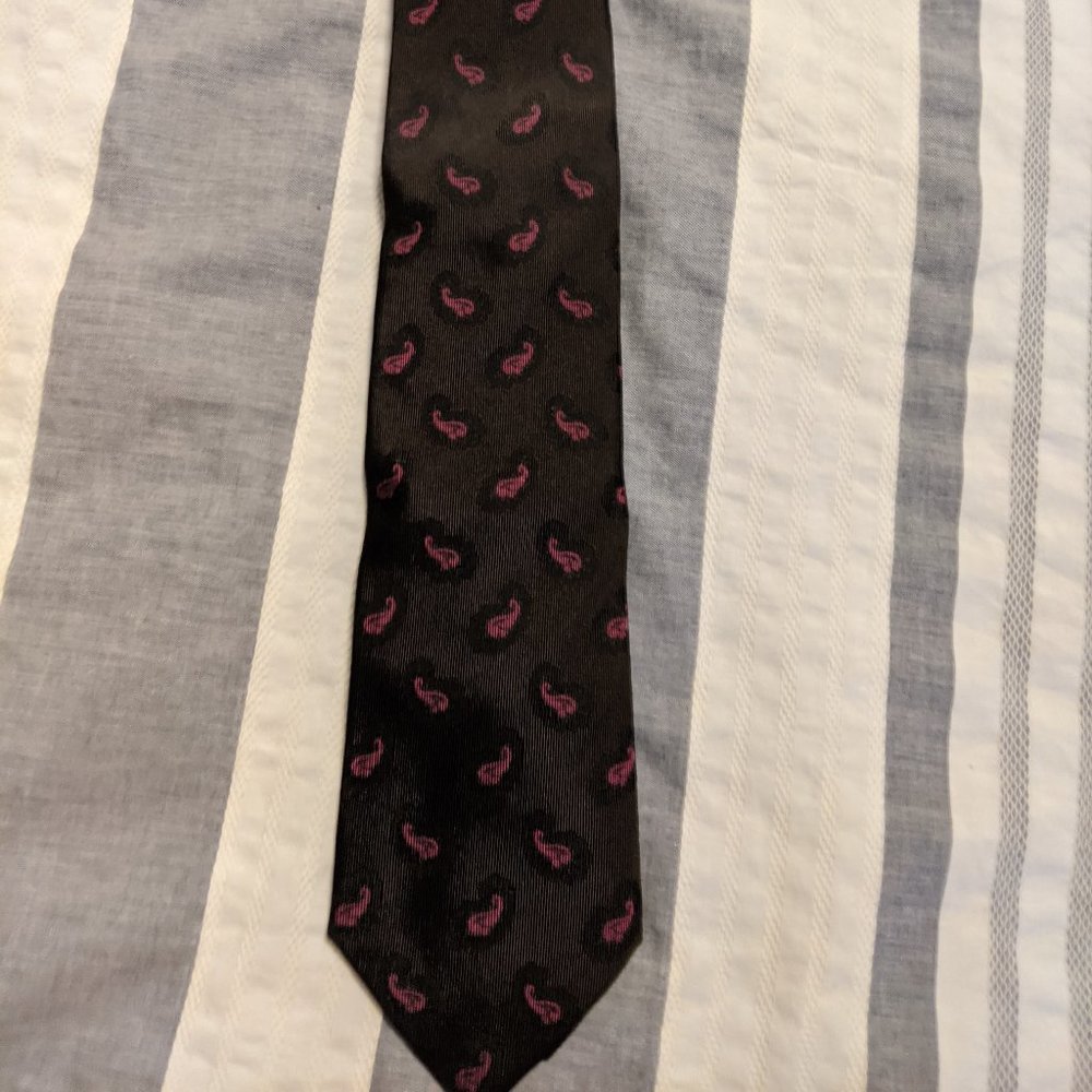 Drake's brown patterned tie